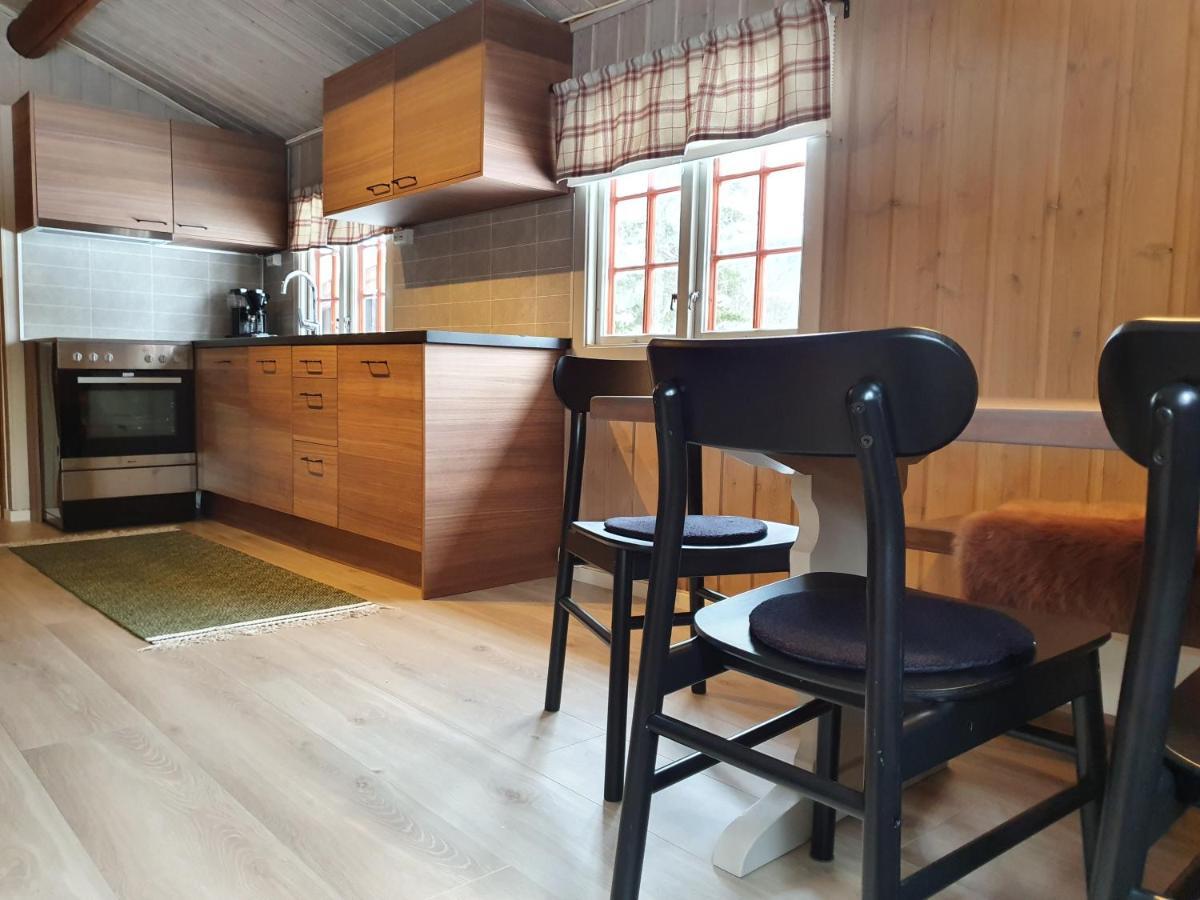 Groven Camping & Hyttegrend Amot  Exterior foto